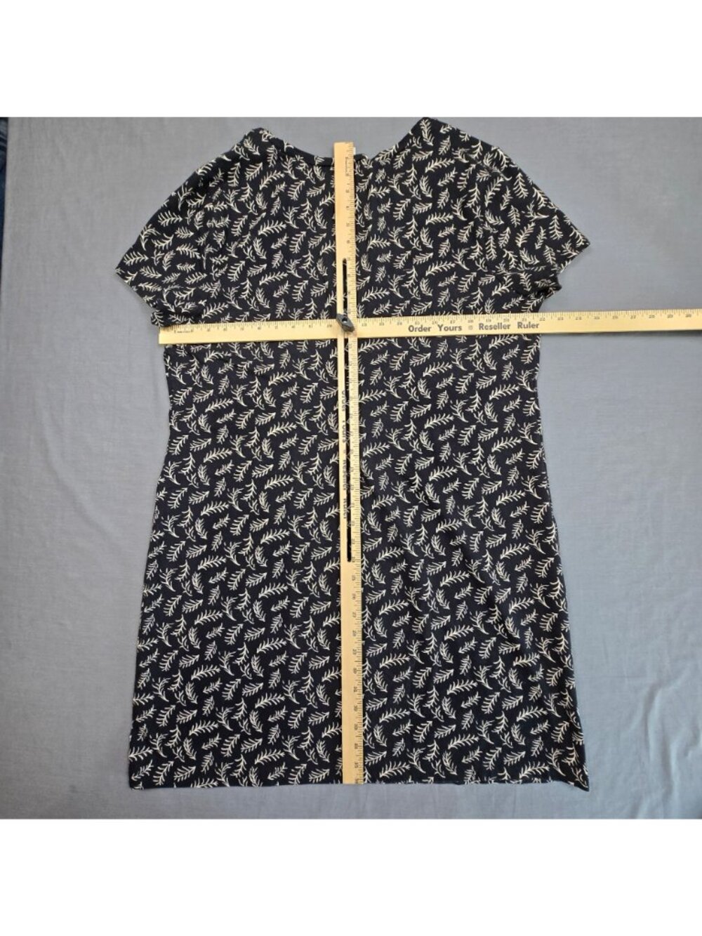 Old Navy XXL Womens Short Sleeve Black & White Leaf Print Casual Straight Dress - Picture 4 of 4